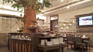 ห้องอาหารหรือที่รับประทานอาหารของ AB Clarks Inn Jalandhar