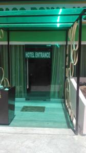 Fotografie z fotogalerie ubytování Meaco Royal Hotel - Tabaco v destinaci Tabaco
