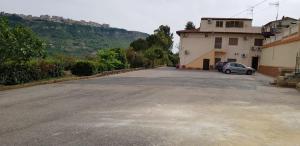 Nespecifikovaný výhled na hory nebo výhled na hory při pohledu z bed and breakfast