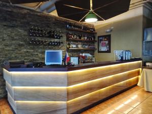 Lounge nebo bar v ubytování Days Hotel by Wyndham Iloilo