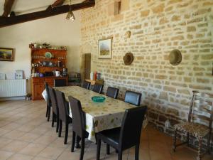 Un restaurante o sitio para comer en Chatenet