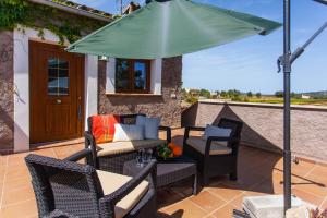 A balcony or terrace at Sa Volta Nova