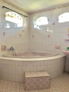 Kupatilo u objektu Gardenia Villa