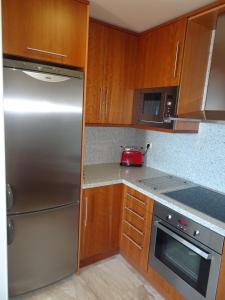 Kuchyňa alebo kuchynka v ubytovaní Apartment Marisol L'Ampolla