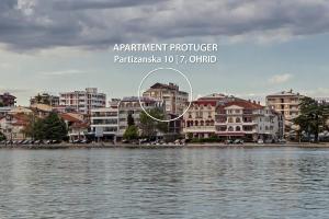 Příroda nedaleko apartmánu + 12 fotografií