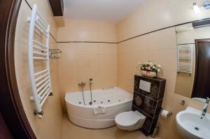 普沃茨克查尔达施Spa及康体酒店的相册照片 更多92张照片