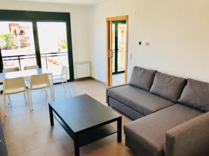 Apartamentos Deluxe Benicasim, Benicassim – Bijgewerkte ...