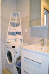 Fotografie z fotogalerie ubytování 4 apartmens private pool 20people max v destinaci Solin