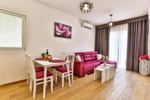Gallery image of Apartments Royal Lux in Sutomore