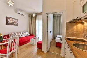Gallery image of Apartments Royal Lux in Sutomore