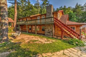 Foto dalla galleria di Magnolia Streamside Resort a Canadensis