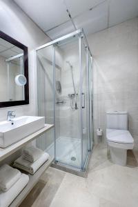 Kúpeľňa v ubytovaní Opera House Valencia B&B