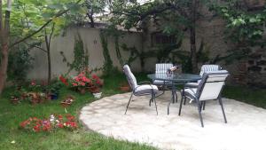 Gallery image of Dima's Guesthouse in Tʼelavi