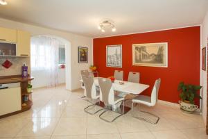 Kuchyň nebo kuchyňský kout v ubytování Apartment Marijeta