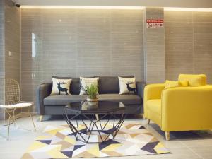 Ruang duduk di Shell Shanghai Jiadingbei Subway Station Shuping Road Hotel