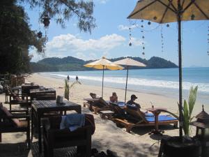 Imagem da galeria de JJ Beach Resort & JJ Seafood em Ko Phayam