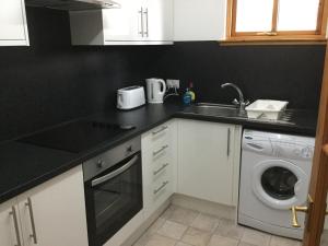Gallery image of Culloden Apartment Free Parking in Inverness