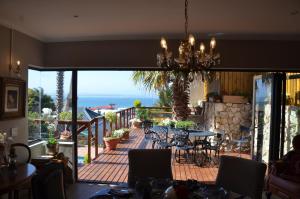 Gallery image of New Stone Manor in Mossel Bay +29 photos