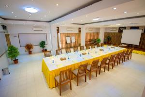 Gallery image of Reno Hotel in Yangon