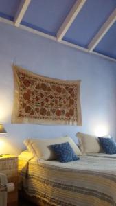 Posteľ alebo postele v izbe v ubytovaní La Casa de Bovedas Charming Inn