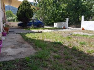 Vonkajšia záhrada v ubytovaní Villa Polina