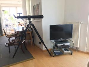 TV a/nebo společenská místnost v ubytování Seeschloss "Meerblick"