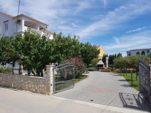 Zahrada ubytování Apartmani Sanja