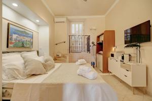 Ένα ή περισσότερα κρεβάτια σε δωμάτιο στο The Beachfront Dubrovnik Old Town