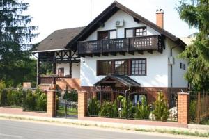 Το κτήριο όπου στεγάζεται  ο ξενώνας