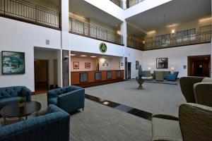 Posezení v ubytování Maron Hotel & Suites