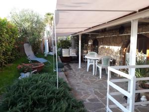 Vonkajšia záhrada v ubytovaní Casa in collina "la farfalla"