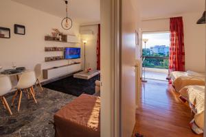 Gallery image of Archer - Sea view apartment in Athens