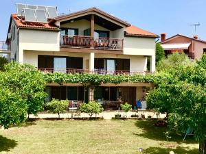 Zahrada ubytování Apartments Markelj