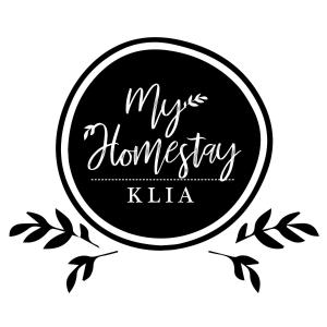 een zwarte en witte sticker met de woorden mijn huwelijksreis alfa bij MY Homestay KLIA in Sepang