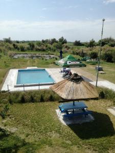 Πισίνα στο ή κοντά στο Gorgova Inn +22 φωτογραφίες