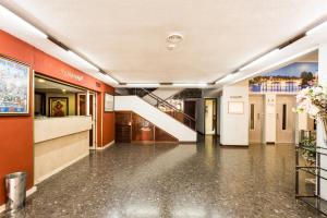 Vstupní hala nebo recepce v ubytování Apartamentos Resitur
