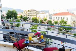 A balcony or terrace at Kalamata Art Rooms