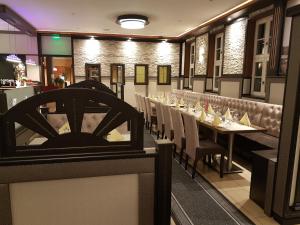 Restaurace v ubytování Hotel Zum Weissen Ross