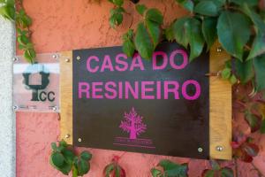 Um certificado, prmio, placa ou documento mostrado em Casas de Sequeiros