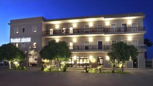 Budova, kde se hotel nachází