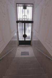 Fotografia z galérie ubytovania Casa Nostra - Ruhige Stadtwohnung mit Balkon vo Viedni