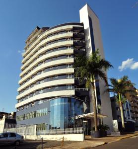 Galeriebild der Unterkunft Golden Blue Hotel in Londrina