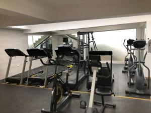 Fitness centrum a/nebo fitness zařízení v ubytování Marbella Apartment Juan Dolio