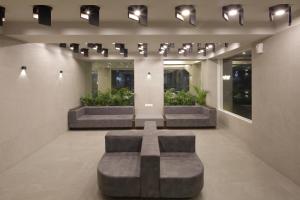 Hotel Carrefour的休息区