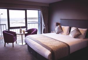 Voodi või voodid majutusasutuse Allingham Arms Hotel toas