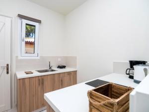 Kuchyňa alebo kuchynka v ubytovaní Casa Buganvilla + 37 fotografií