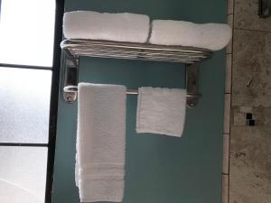 Двуетажно легло или двуетажни легла в стая в Whittier Travel Inn