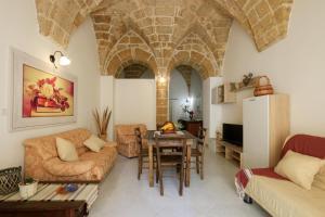 Posezení v ubytování Corte Antica + 17 fotografií