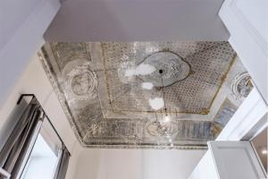 A bathroom at Il Coro delle Nuvole