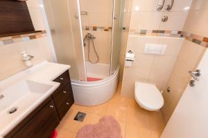 Kúpeľňa v ubytovaní Apartmani Gelo